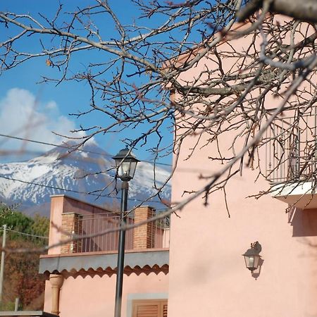 Bed and Breakfast Casa Farlazzo Zafferana Etnea Exterior foto